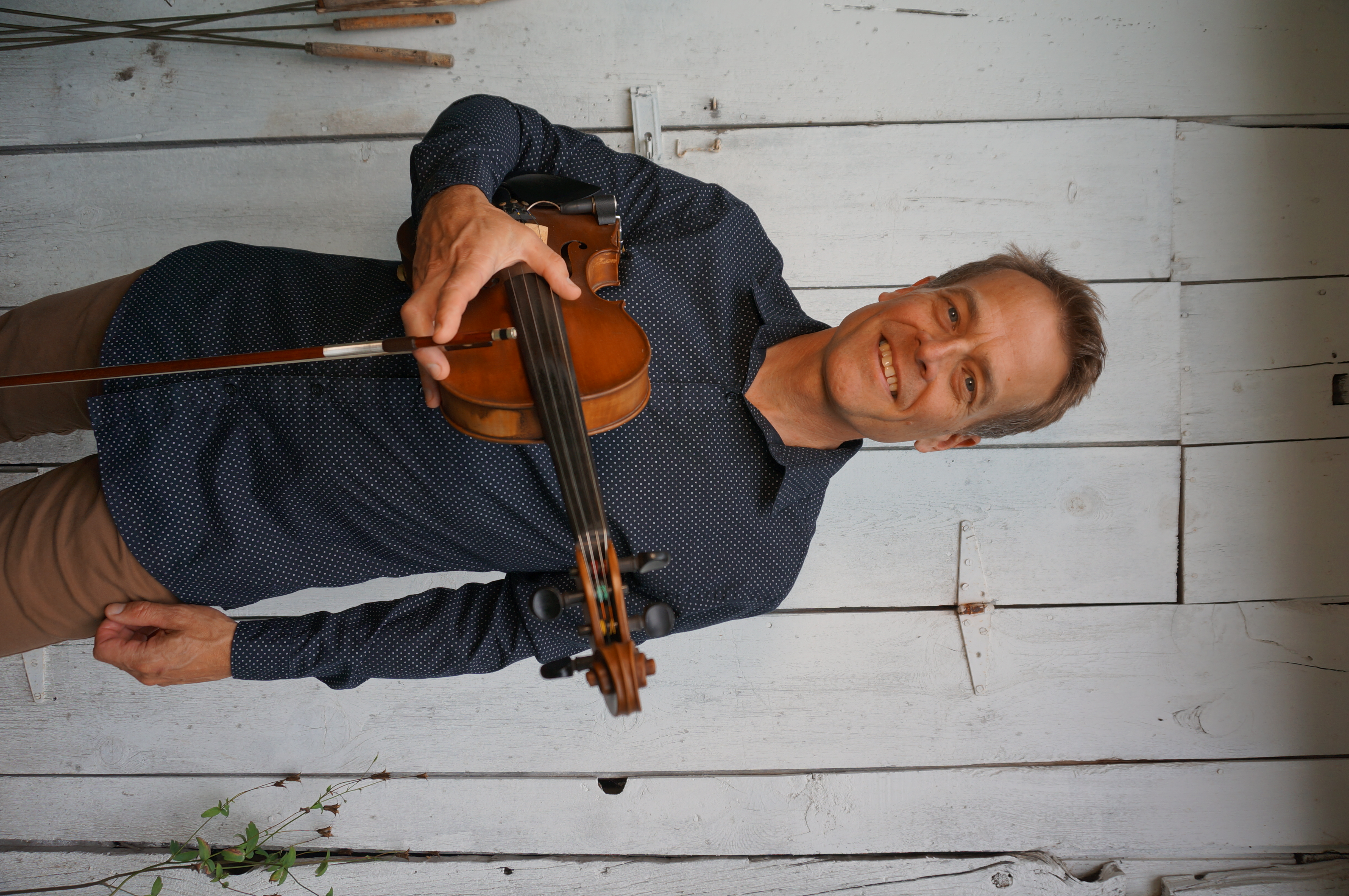 Fiddling Around the World with Brian Wicklund