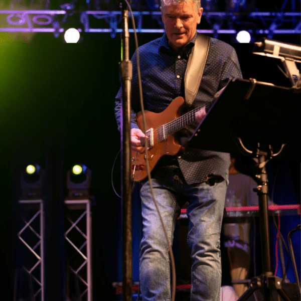 Beginning Guitar with Seth Maynard